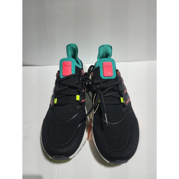 New Men\'s Adidas Ultraboost 22 Running Sneaker Black Mint Rush GX5497 Size 13 main image 5